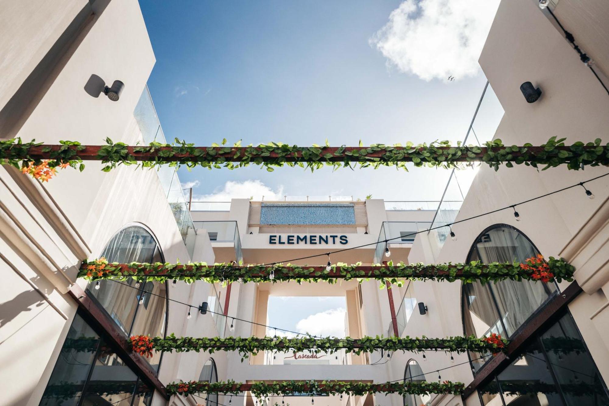 Elements Hotel & Shops Curacao Виллемстад Экстерьер фото