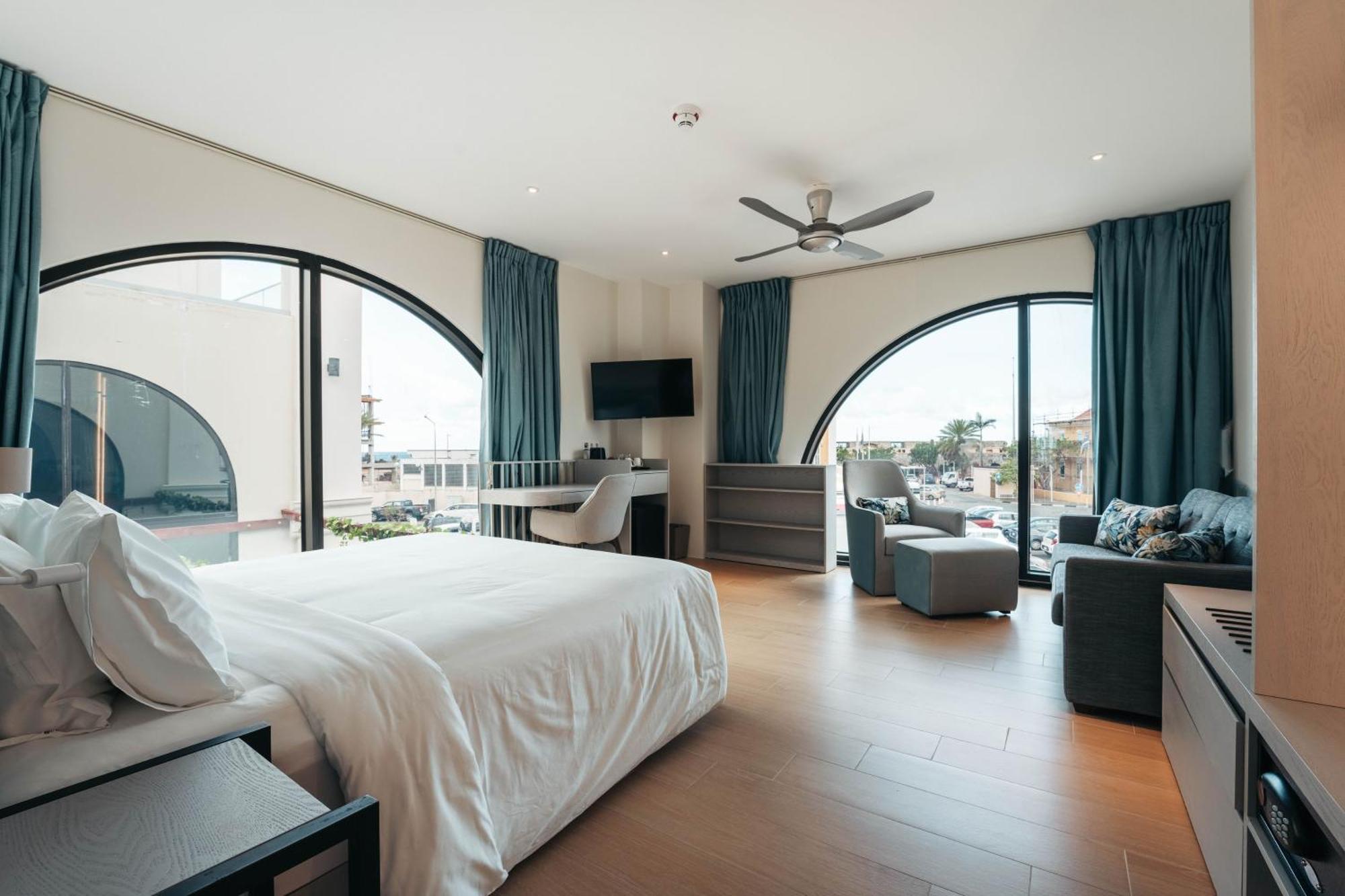 Elements Hotel & Shops Curacao Виллемстад Экстерьер фото