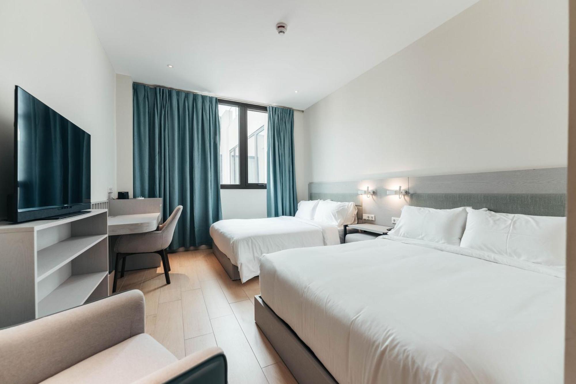 Elements Hotel & Shops Curacao Виллемстад Экстерьер фото