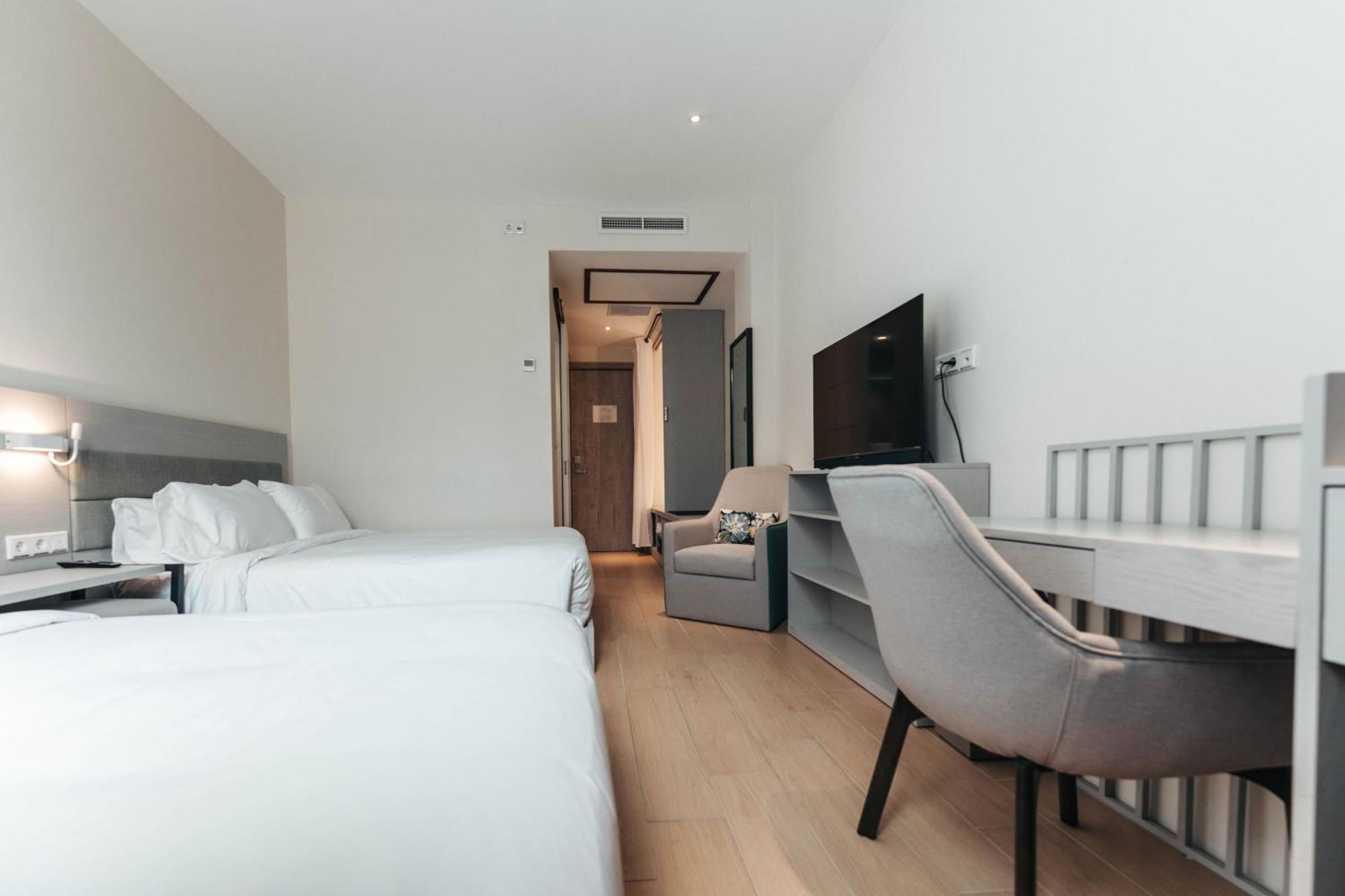 Elements Hotel & Shops Curacao Виллемстад Экстерьер фото