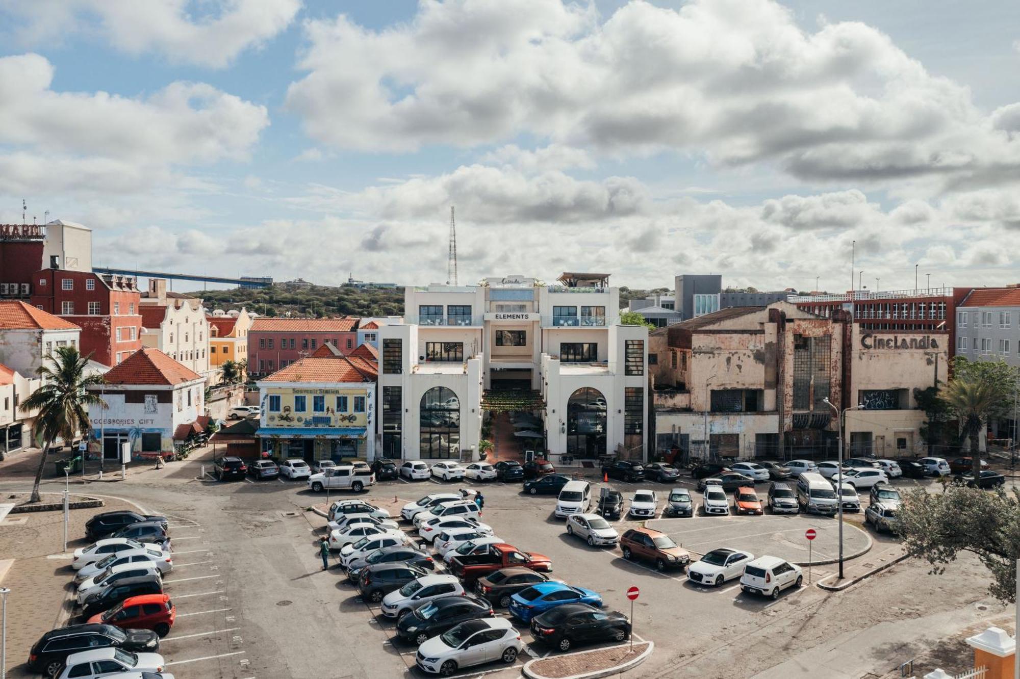 Elements Hotel & Shops Curacao Виллемстад Экстерьер фото